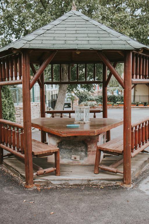 Szép Kert Vendégház Szekszárd Exterior foto